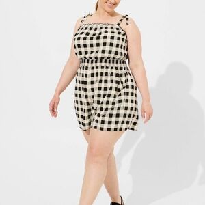 2X Torrid Stretch Challis Tie Strap Romper in Gingham